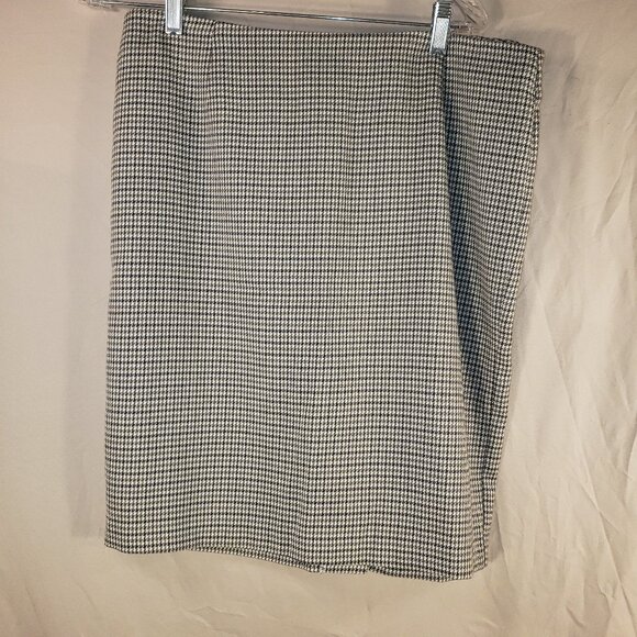 NWT Express Houndstooth Skirt Size 12 Gray - Picture 1 of 5